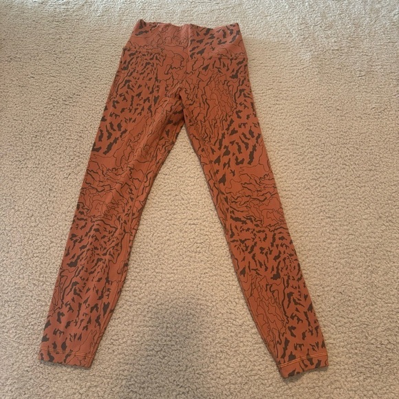 Nice🌟Lululemon Align High-Rise Pant 25" Sz 6 Camo Contour Ancient Copper Grey - Picture 1 of 8